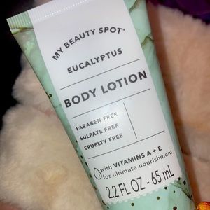 my beauty spot lotion 🤗🧴.